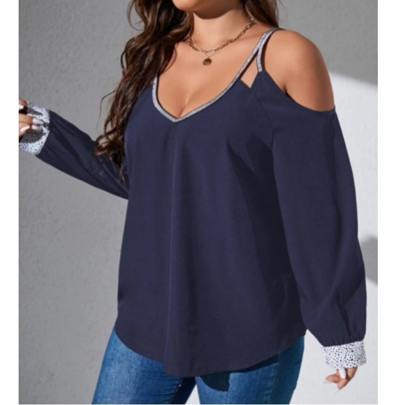 Plus size black contrast trim cold shoulder blouse - Picture 11 of 12